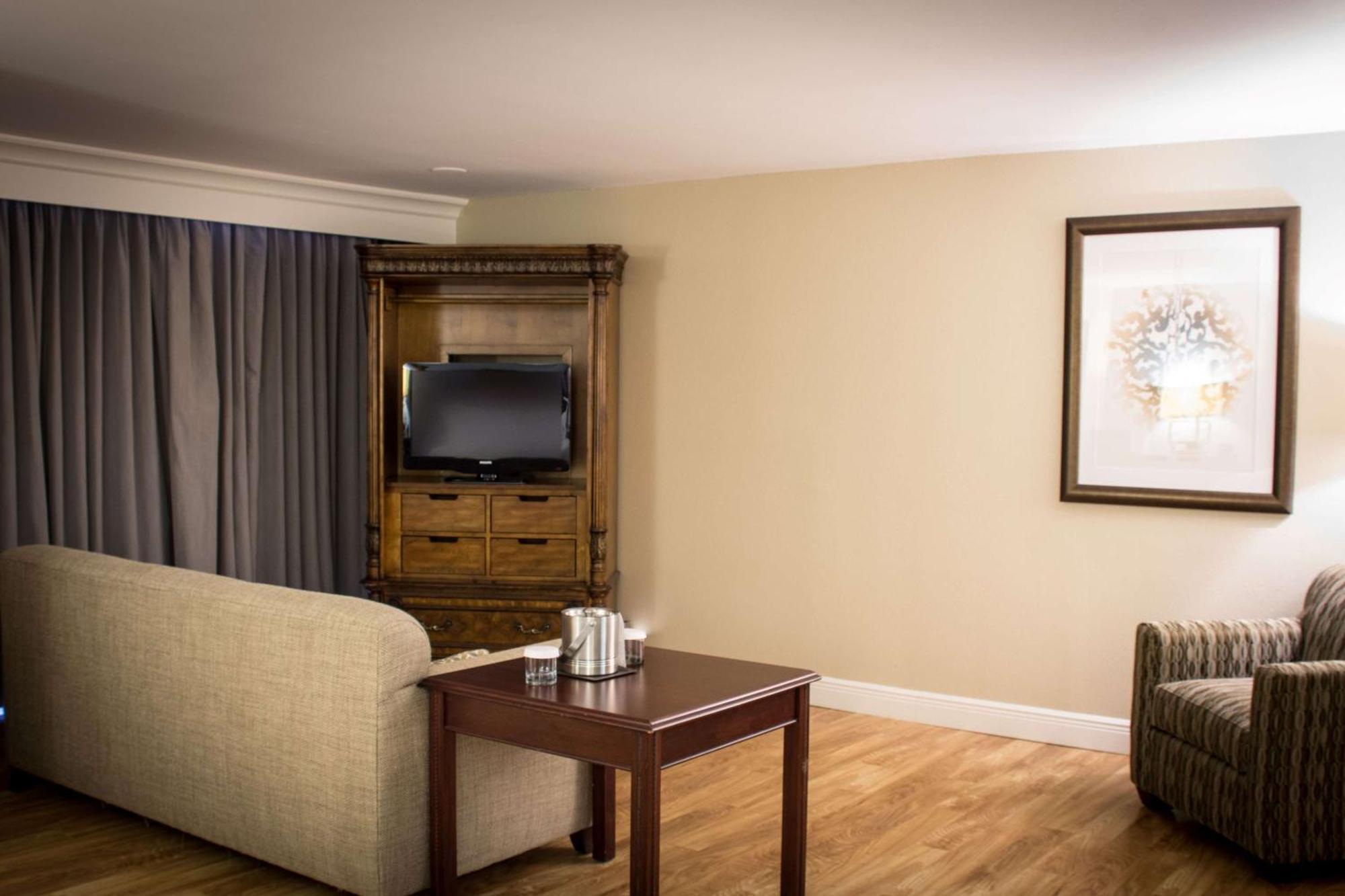 Wyndham Midland Downtown Hotel Luaran gambar
