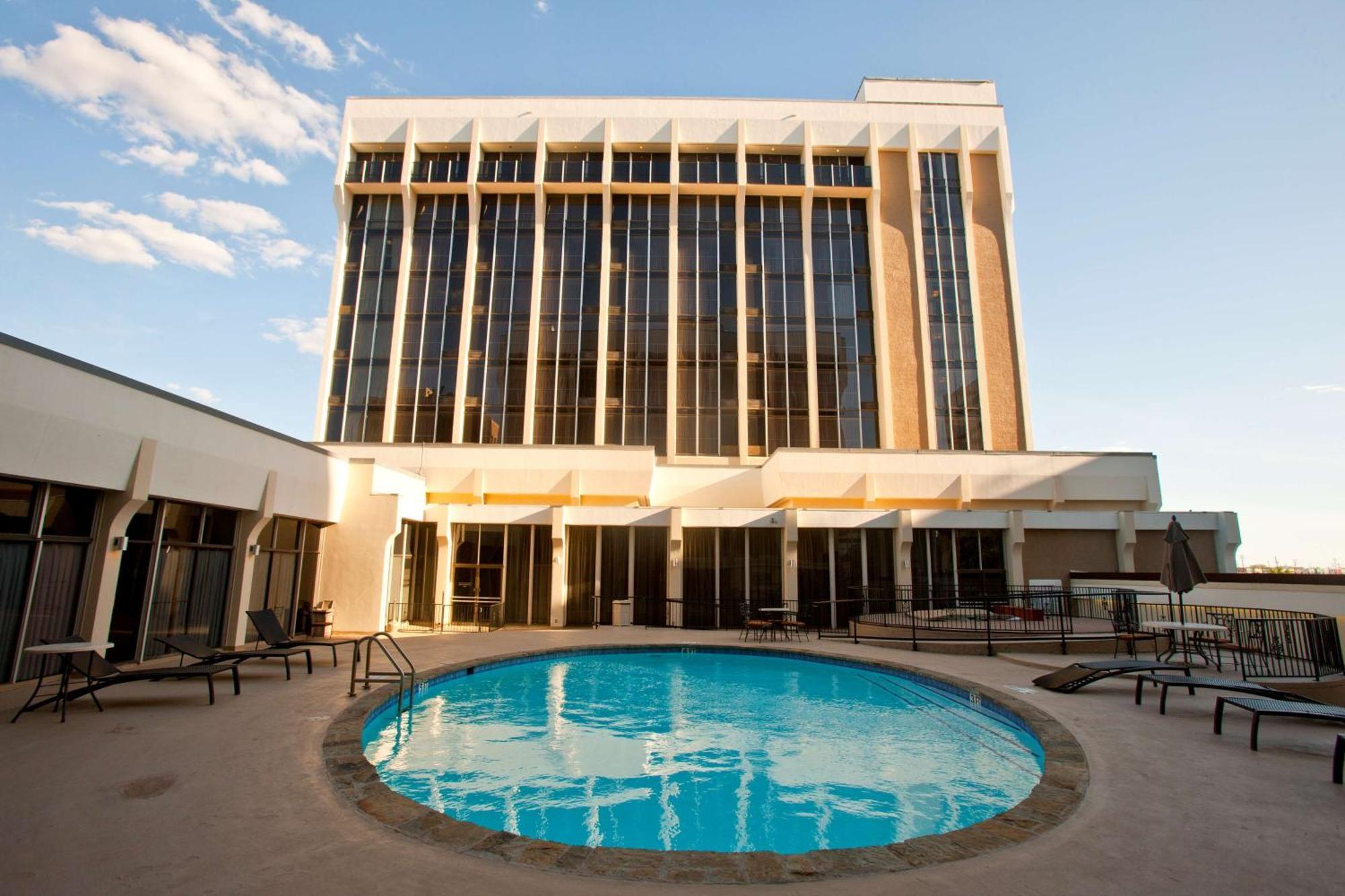 Wyndham Midland Downtown Hotel Luaran gambar